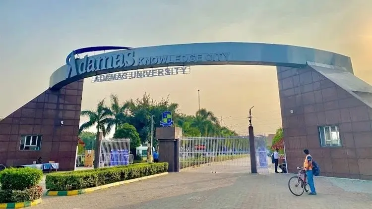 Adamas University